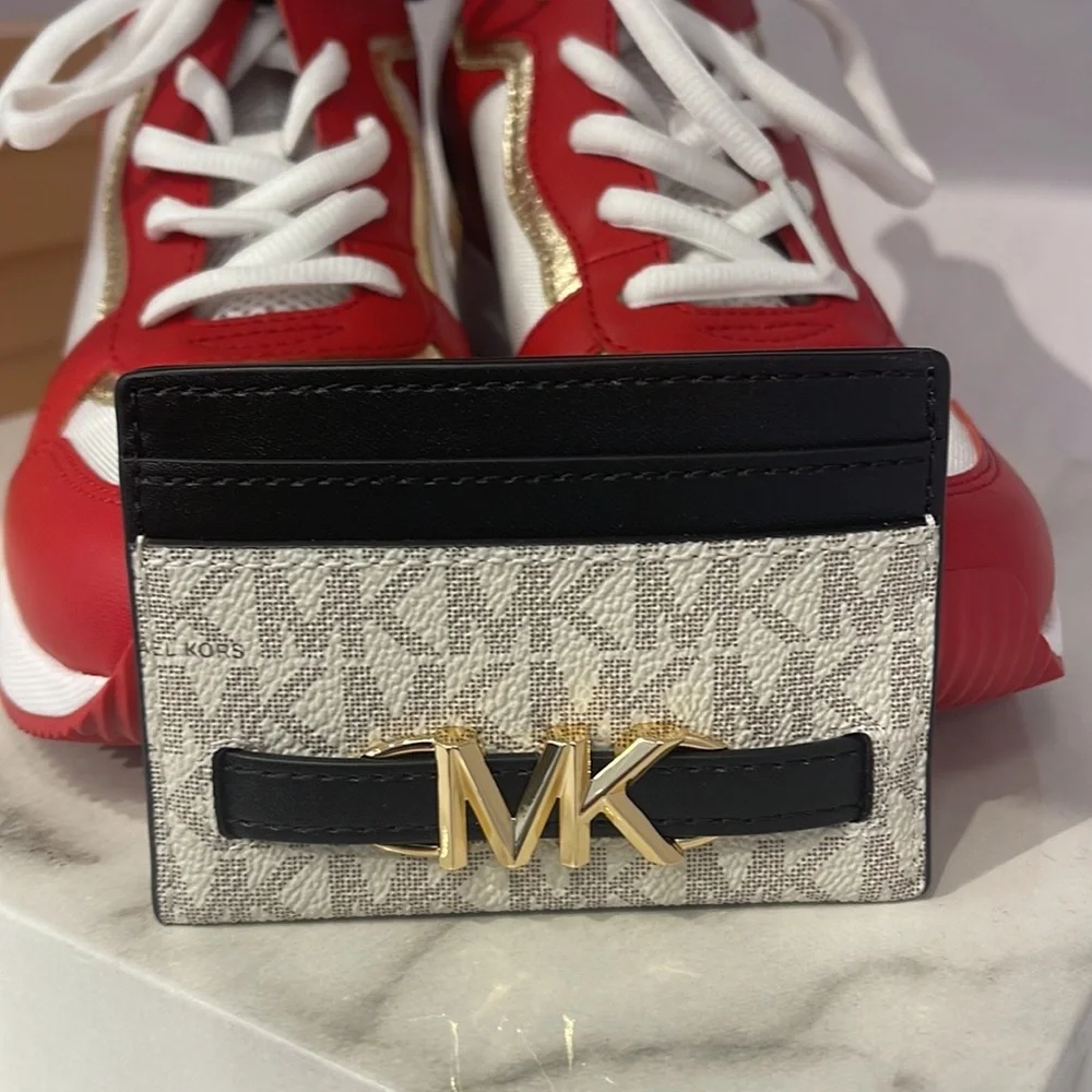 MICHAEL KORS Reed Large Pebbled Leather Card Holder Case Wallet COLOR:OLIVE NWT